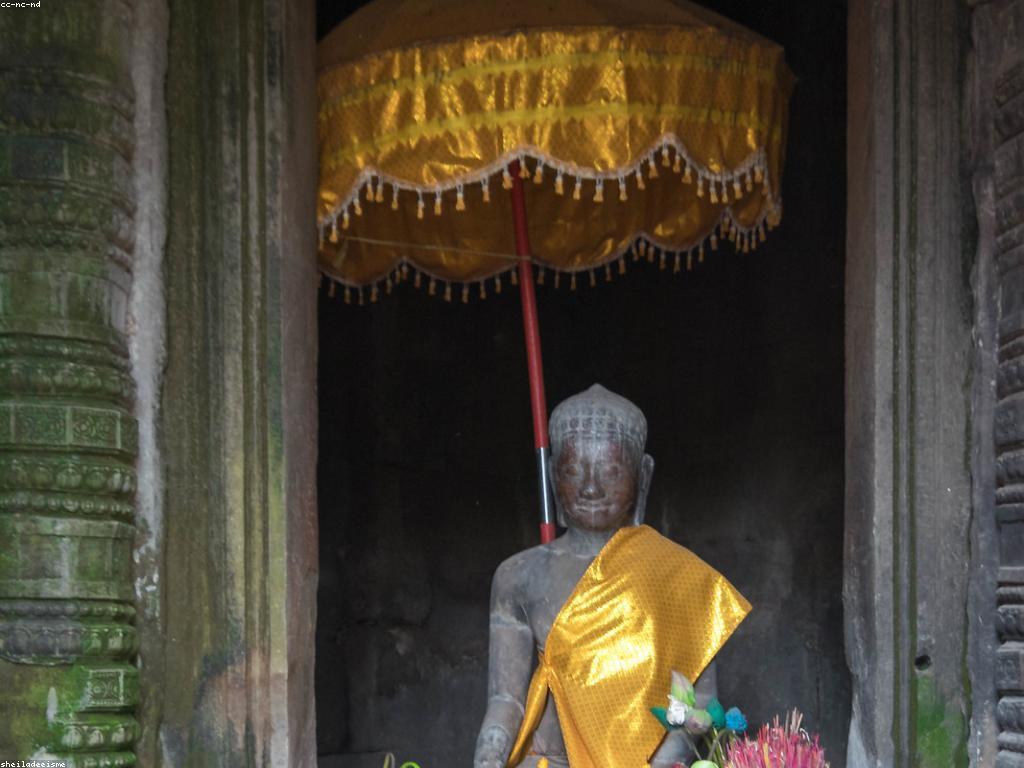 កំសាន្តក្នុងប្រទេសកម្ពុជា