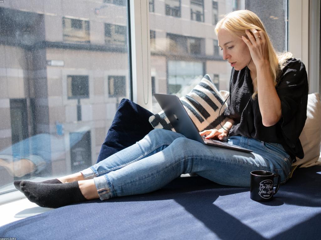 សារៈសំខាន់នៃអាជីវកម្មតាមអ៊ីនធឺណិត